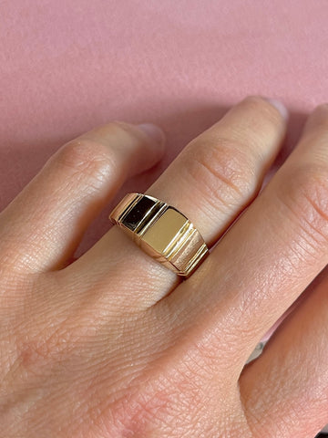 Tapered Geometric Lines Ring